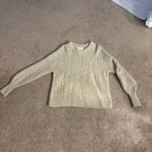 Barley used warm sweater